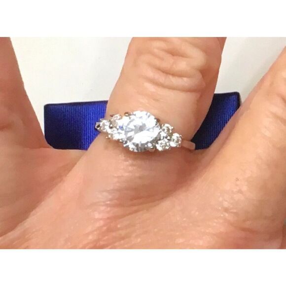 2 Ct. Round Solitaire & Cluster Design Engagement/Bridal Ring Sz 7 - Picture 5 of 5